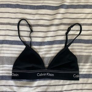 Calvin Klein Triangle Bralette size Small